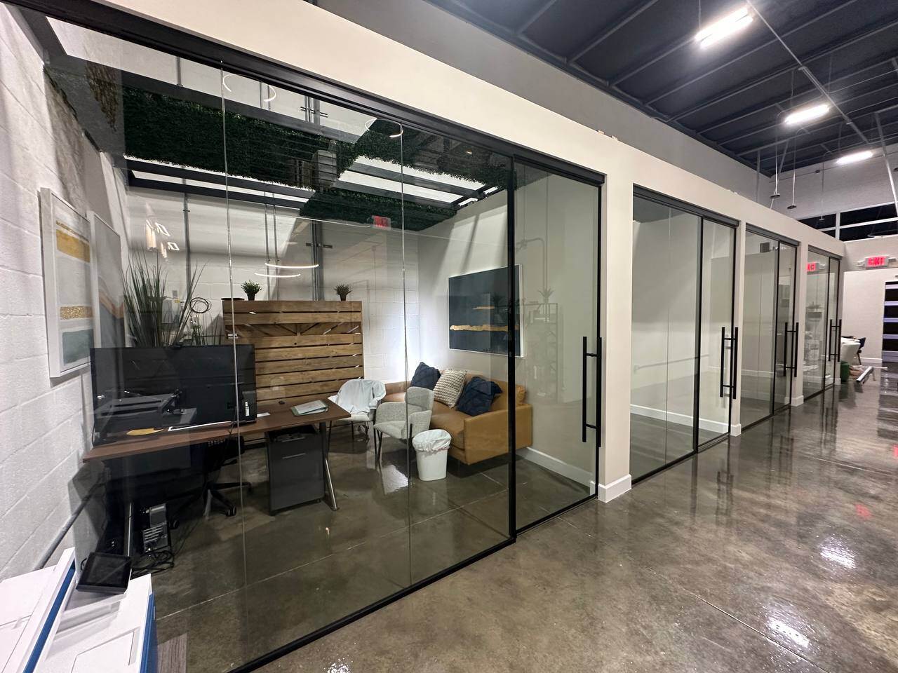 The Evolution of Modern Slider Glass Designs in Office Spaces