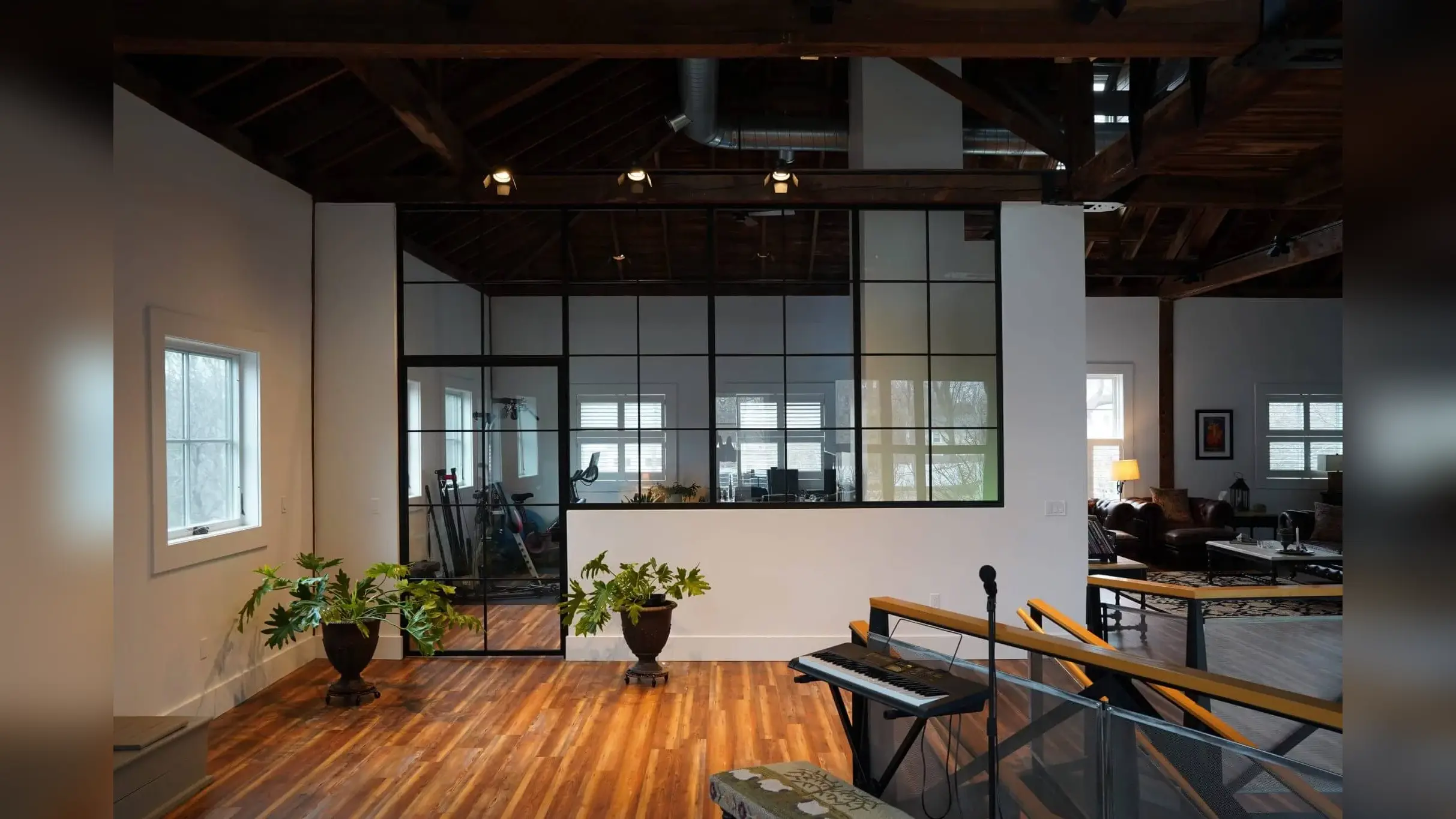 Steel Partitions – Swing Doors